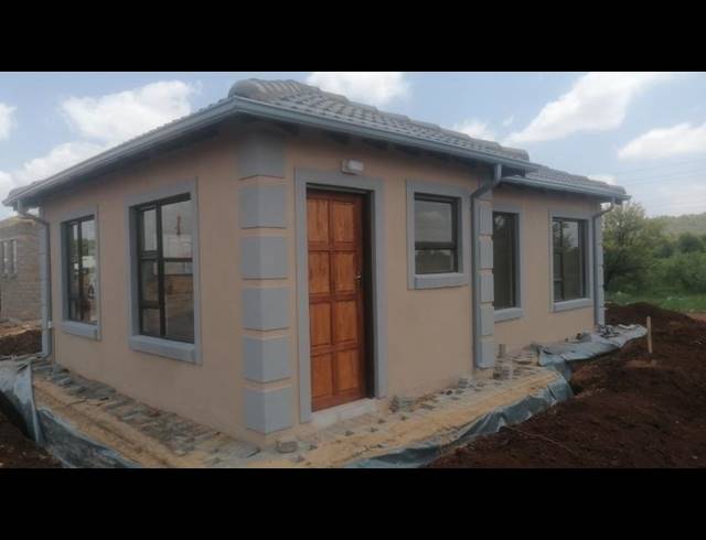 2 BEDROOM HOUSE FOR SALE IN THE ORCHARDS